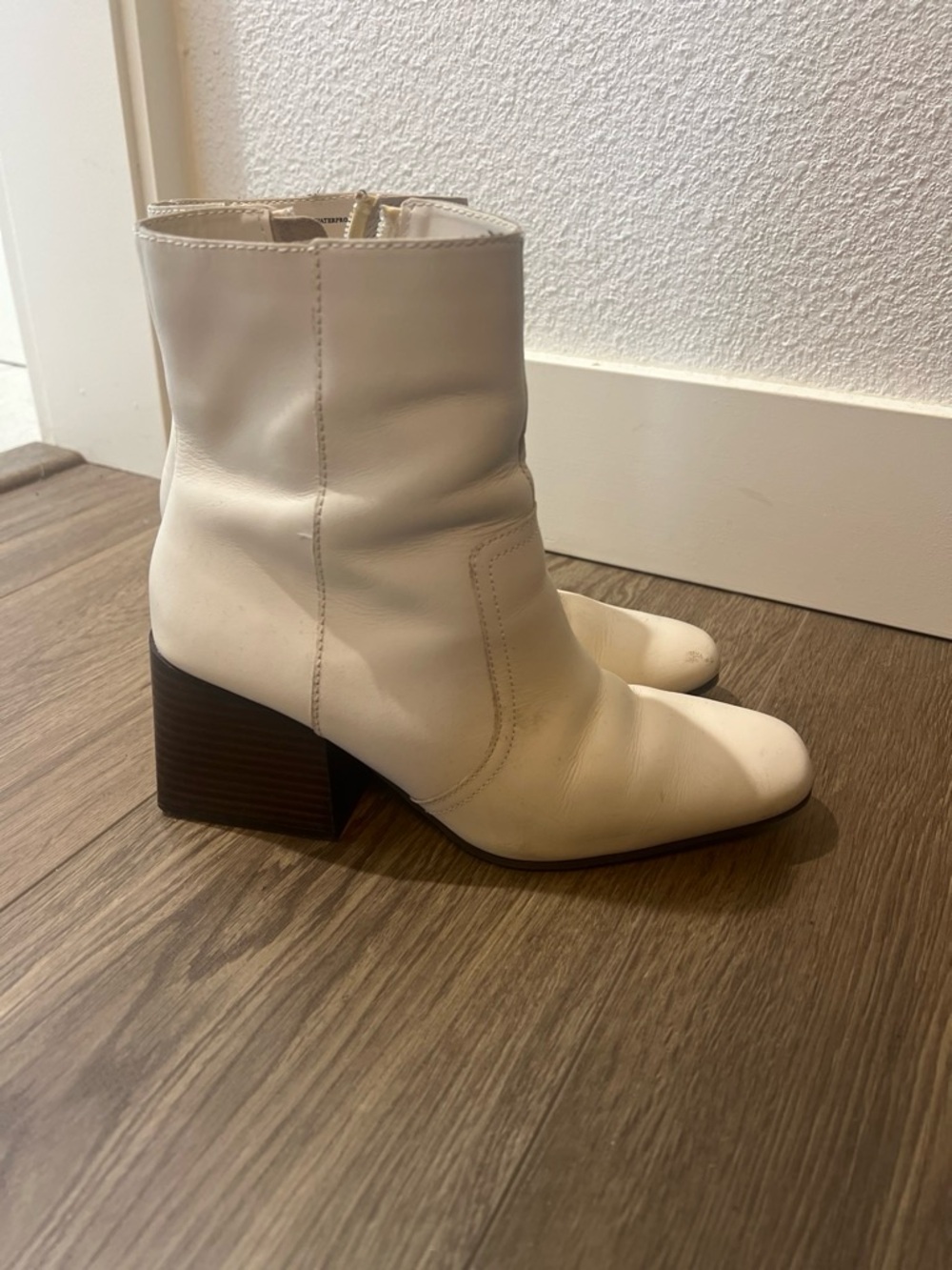 Blondo White Leather Block Heel Ankle Boots